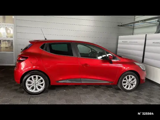 RENAULT CLIO IV - voiture d'occasion - Photo 5