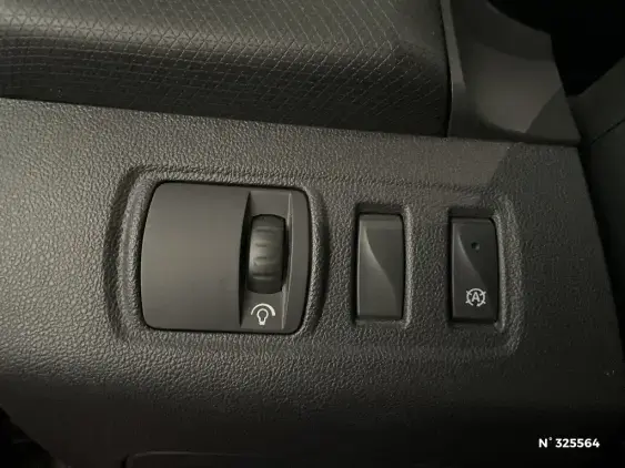 RENAULT CLIO IV - voiture d'occasion - Photo 15