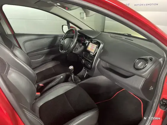 RENAULT CLIO IV - voiture d'occasion - Photo 10