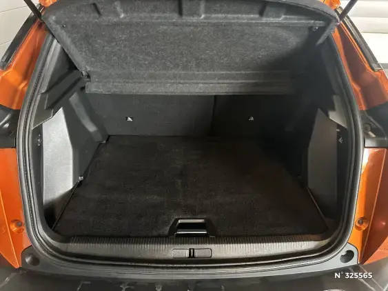 PEUGEOT 2008 II - voiture d'occasion - Photo 7