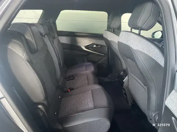 PEUGEOT 5008 III - voiture d'occasion - Photo 11