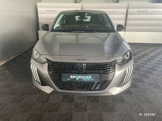 PEUGEOT 208 II - voiture d'occasion - Photo 3