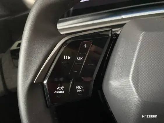 PEUGEOT 5008 III - voiture d'occasion - Photo 27