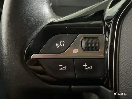 PEUGEOT 208 II - voiture d'occasion - Photo 27