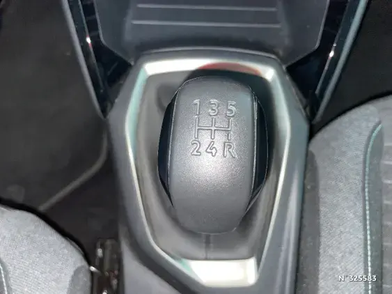 PEUGEOT 208 II - voiture d'occasion - Photo 29
