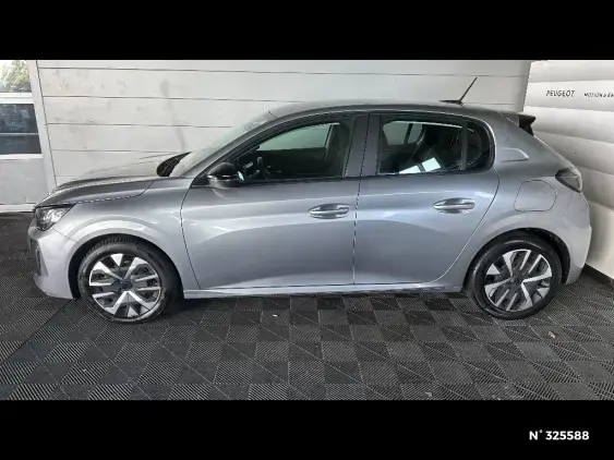 PEUGEOT 208 II - voiture d'occasion - Photo 2