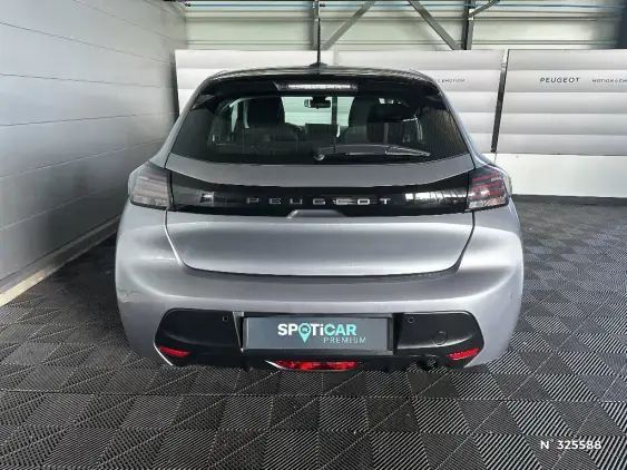 PEUGEOT 208 II - voiture d'occasion - Photo 6