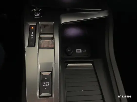 PEUGEOT 308 III - voiture d'occasion - Photo 27