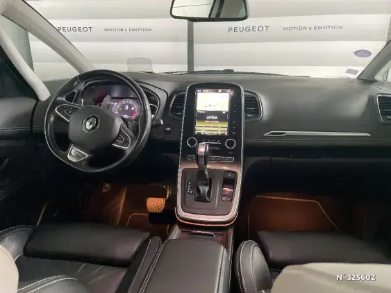 RENAULT SCENIC IV - voiture d'occasion - Photo 9
