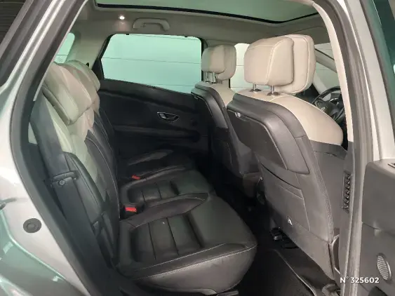 RENAULT SCENIC IV - voiture d'occasion - Photo 11
