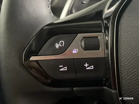 PEUGEOT 208 II - voiture d'occasion - Photo 26