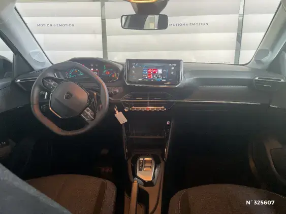 PEUGEOT 208 II - voiture d'occasion - Photo 9