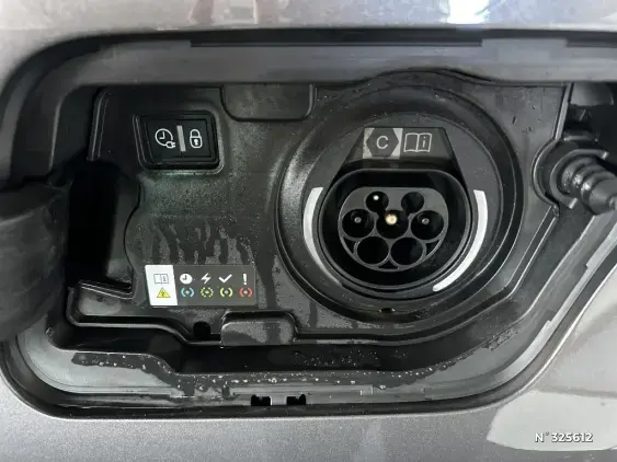 PEUGEOT 3008 II - voiture d'occasion - Photo 32