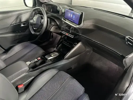 PEUGEOT 208 II - voiture d'occasion - Photo 10