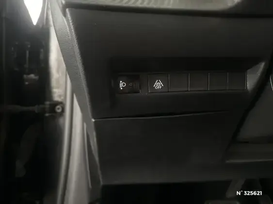 PEUGEOT 208 ELECTRIQUE II - voiture d'occasion - Photo 12