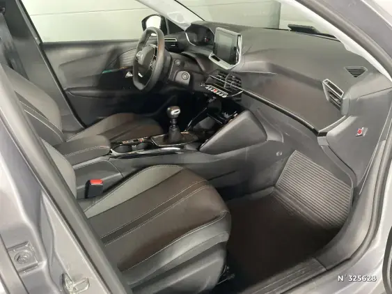 PEUGEOT 208 II - voiture d'occasion - Photo 10
