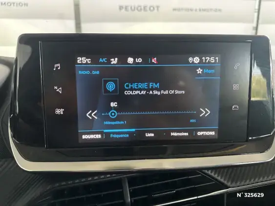PEUGEOT 208 II - voiture d'occasion - Photo 13