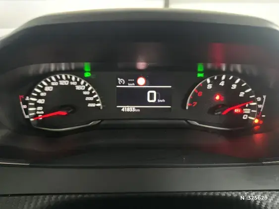 PEUGEOT 208 II - voiture d'occasion - Photo 12