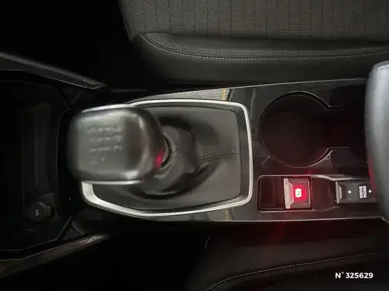 PEUGEOT 208 II - voiture d'occasion - Photo 28