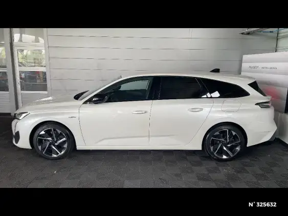 PEUGEOT 308 SW III - voiture d'occasion - Photo 2