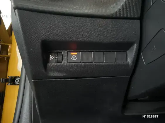 PEUGEOT 208 II - voiture d'occasion - Photo 15
