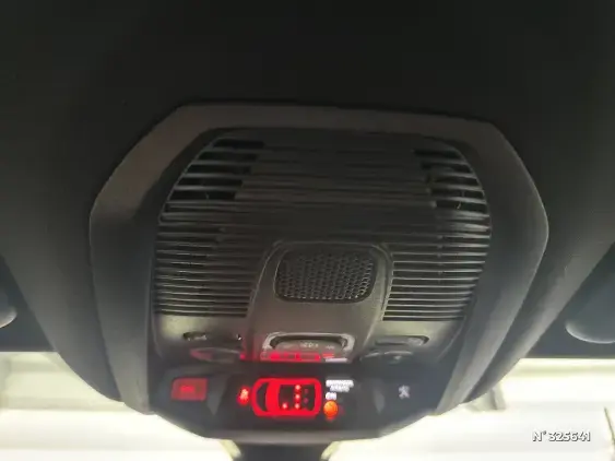 PEUGEOT 3008 II - voiture d'occasion - Photo 30