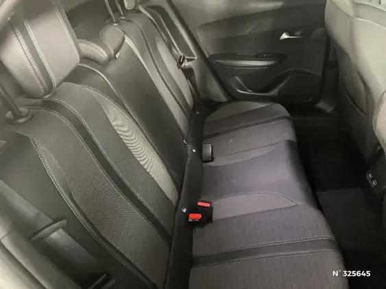 PEUGEOT 2008 II - voiture d'occasion - Photo 11