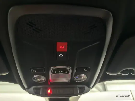 PEUGEOT 2008 II - voiture d'occasion - Photo 29