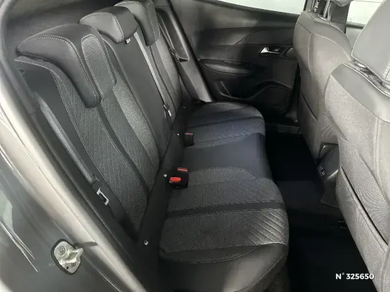 PEUGEOT 2008 II - voiture d'occasion - Photo 11