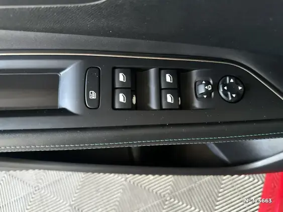 PEUGEOT 3008 II - voiture d'occasion - Photo 32