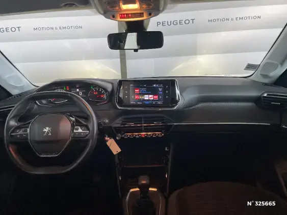 PEUGEOT 208 II - voiture d'occasion - Photo 9