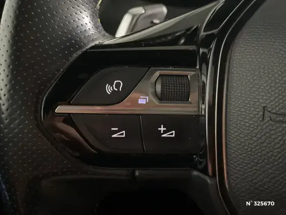 PEUGEOT 208 II - voiture d'occasion - Photo 26