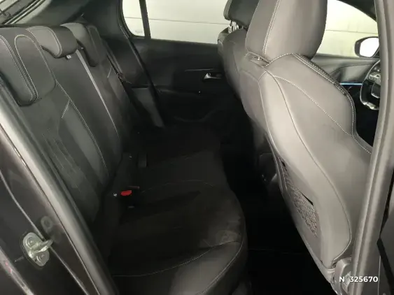 PEUGEOT 208 II - voiture d'occasion - Photo 11