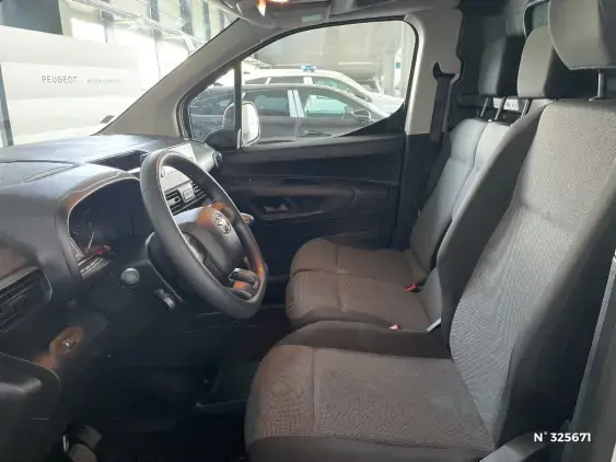 TOYOTA PROACE CITY - voiture d'occasion - Photo 11