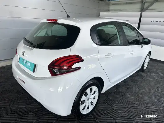 PEUGEOT 208 - voiture d'occasion - Photo 4