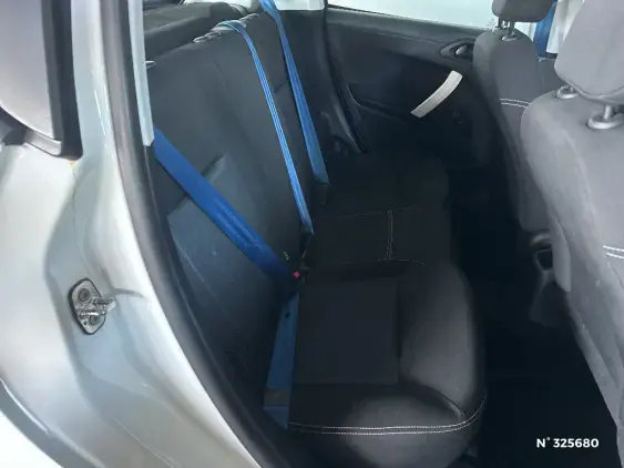 PEUGEOT 208 - voiture d'occasion - Photo 11