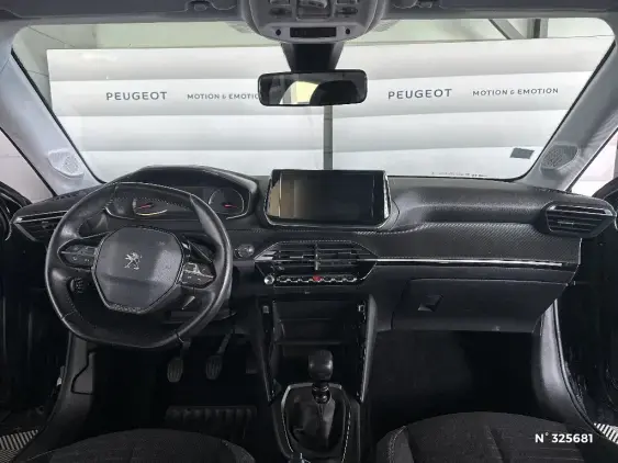 PEUGEOT 208 II - voiture d'occasion - Photo 9