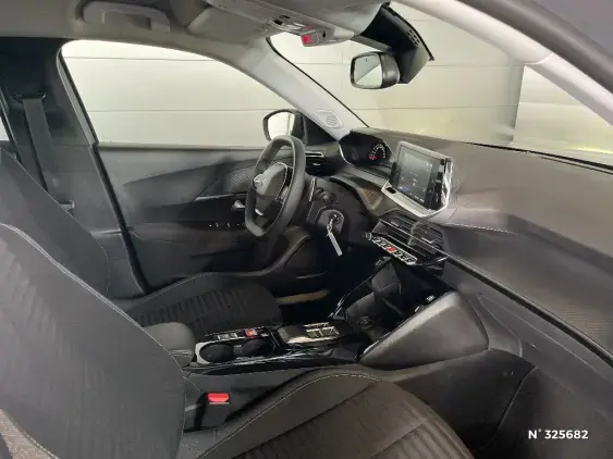 PEUGEOT 2008 II - voiture d'occasion - Photo 10