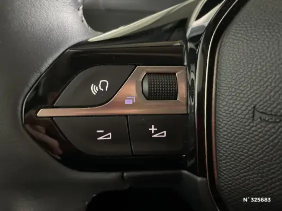 PEUGEOT 208 ELECTRIQUE II - voiture d'occasion - Photo 24