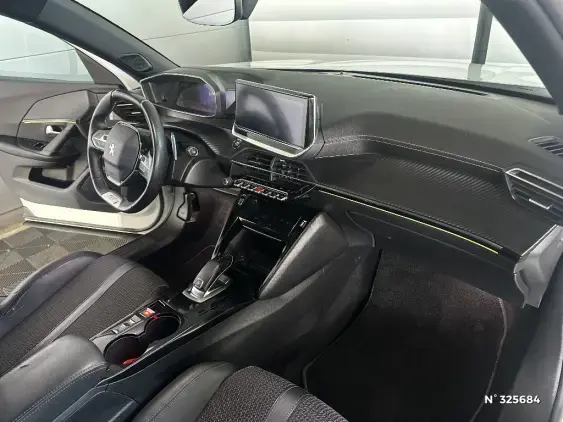 PEUGEOT 2008 II - voiture d'occasion - Photo 10