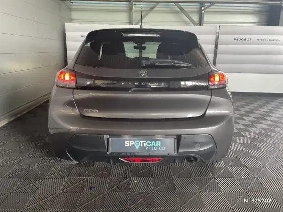 PEUGEOT 208 II - voiture d'occasion - Photo 6