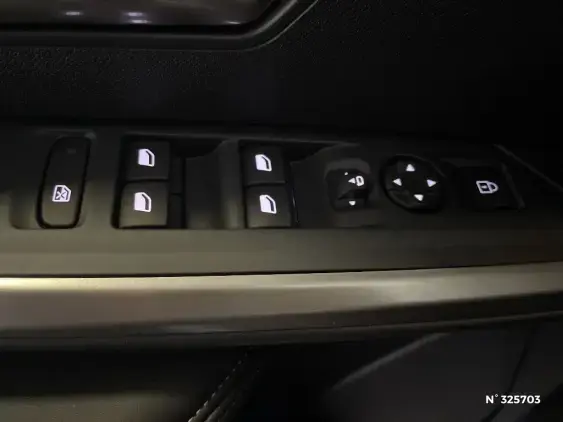 PEUGEOT 3008 III - voiture d'occasion - Photo 29