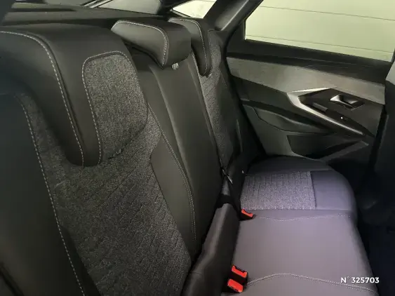 PEUGEOT 3008 III - voiture d'occasion - Photo 11