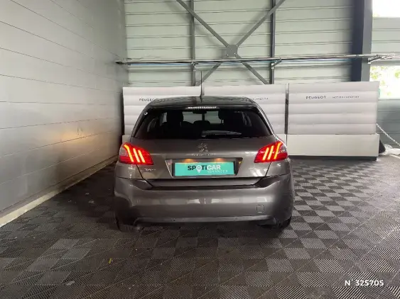 PEUGEOT 308 II - voiture d'occasion - Photo 6