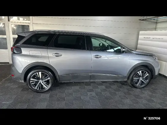 PEUGEOT 5008 II - voiture d'occasion - Photo 5