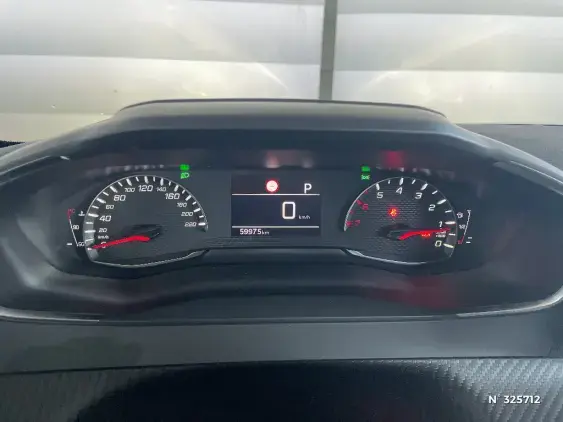 PEUGEOT 208 II - voiture d'occasion - Photo 12