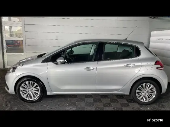 PEUGEOT 208 - voiture d'occasion - Photo 2