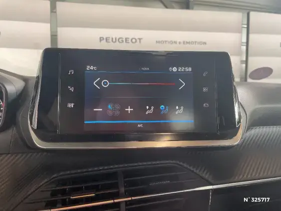 PEUGEOT 208 II - voiture d'occasion - Photo 13