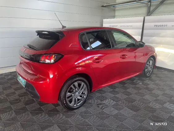 PEUGEOT 208 II - voiture d'occasion - Photo 4