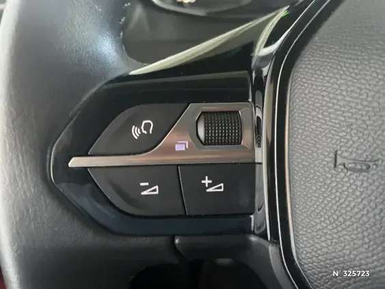 PEUGEOT 208 II - voiture d'occasion - Photo 26